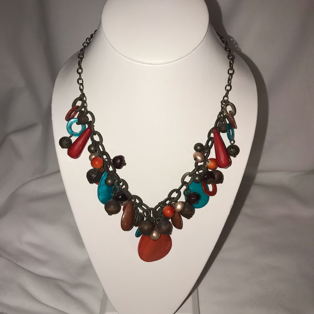 Fashion jewelry beaded necklace